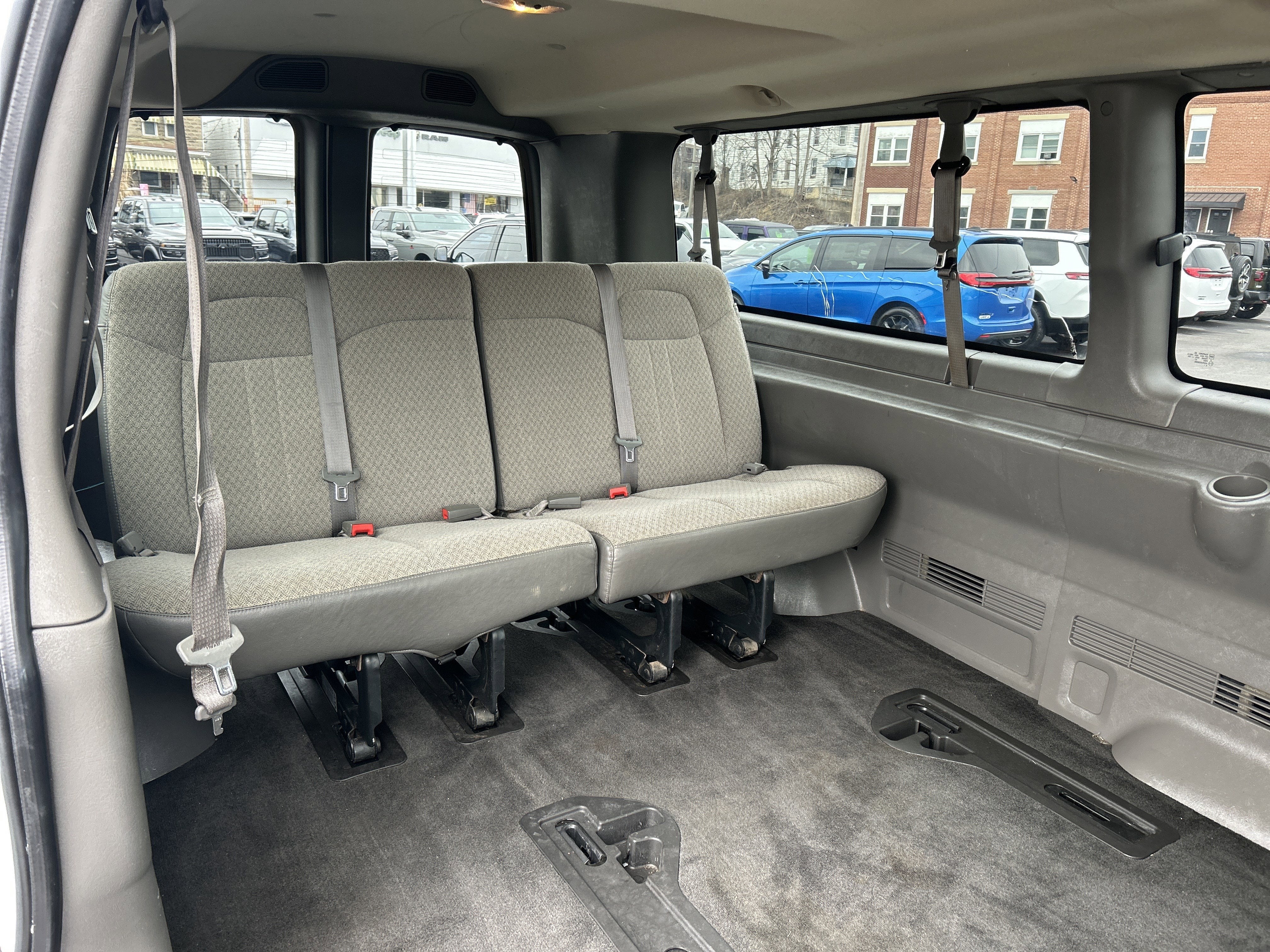 2015 Chevrolet EXPRESS 3500 LT