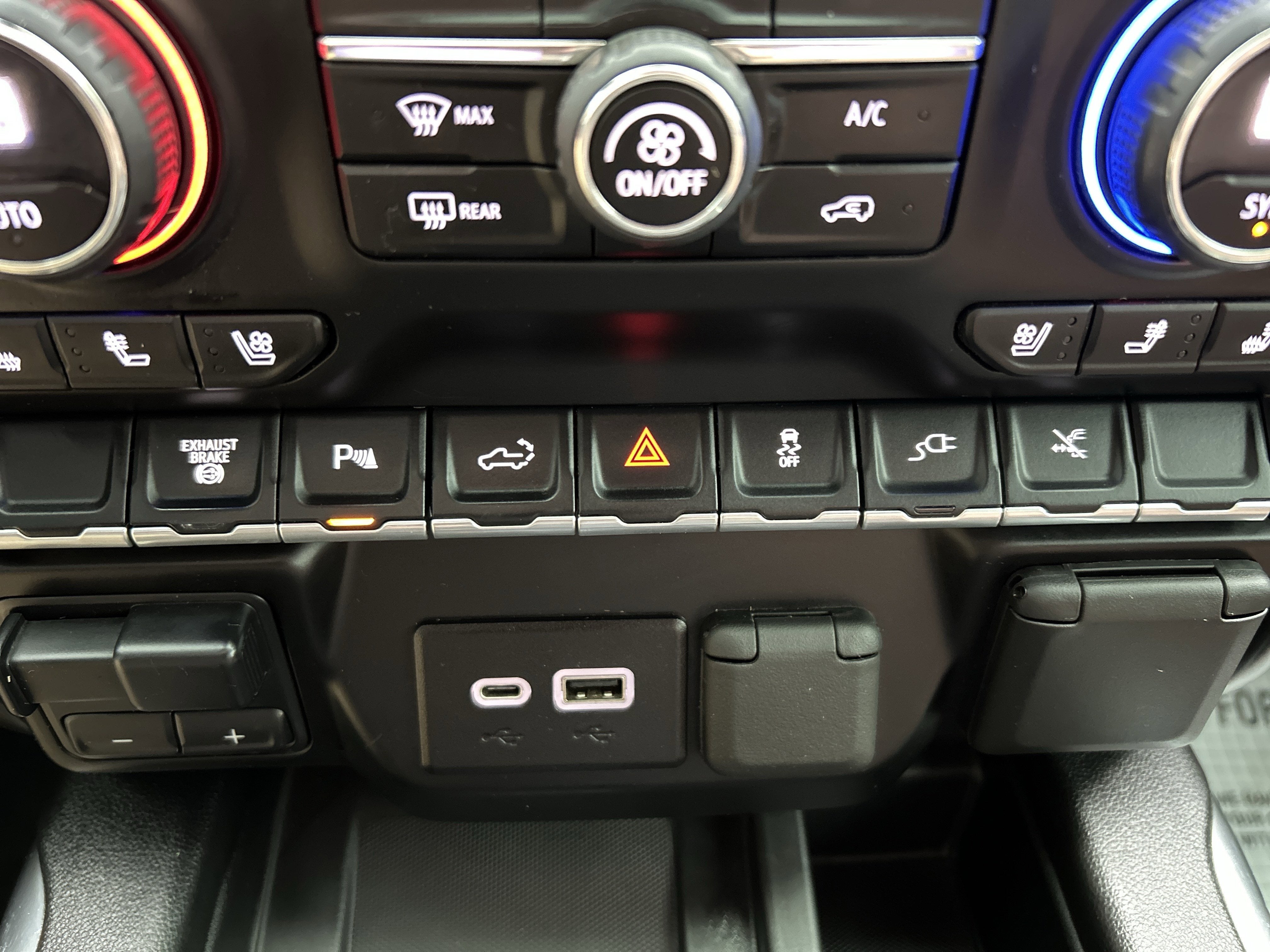 2023 Chevrolet SILVERADO 3500 HIGH COUNTRY