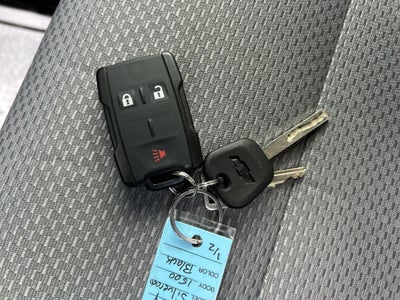 2017 Chevrolet SILVERADO 1500 CUSTOM