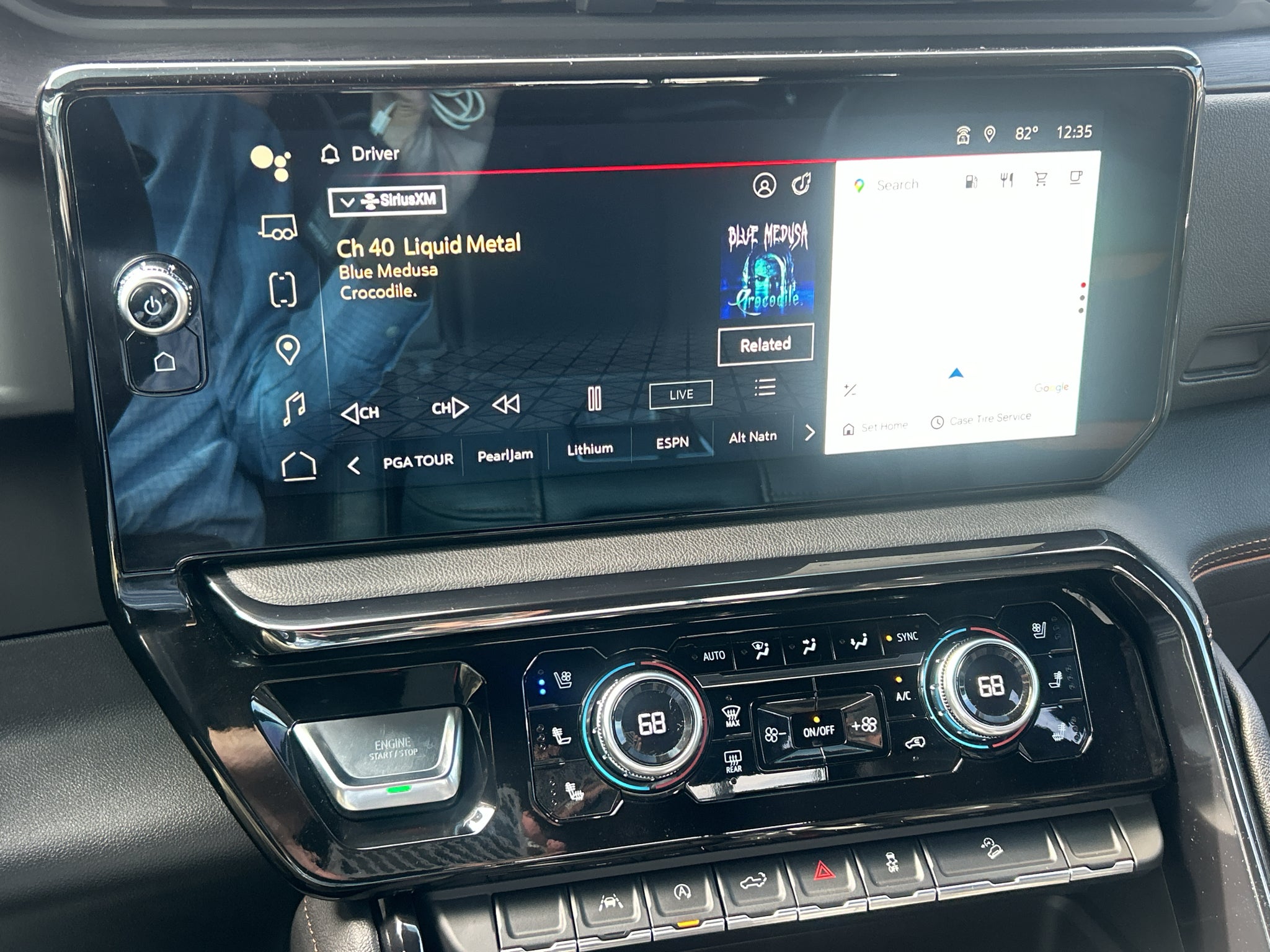 2022 GMC Sierra AT4
