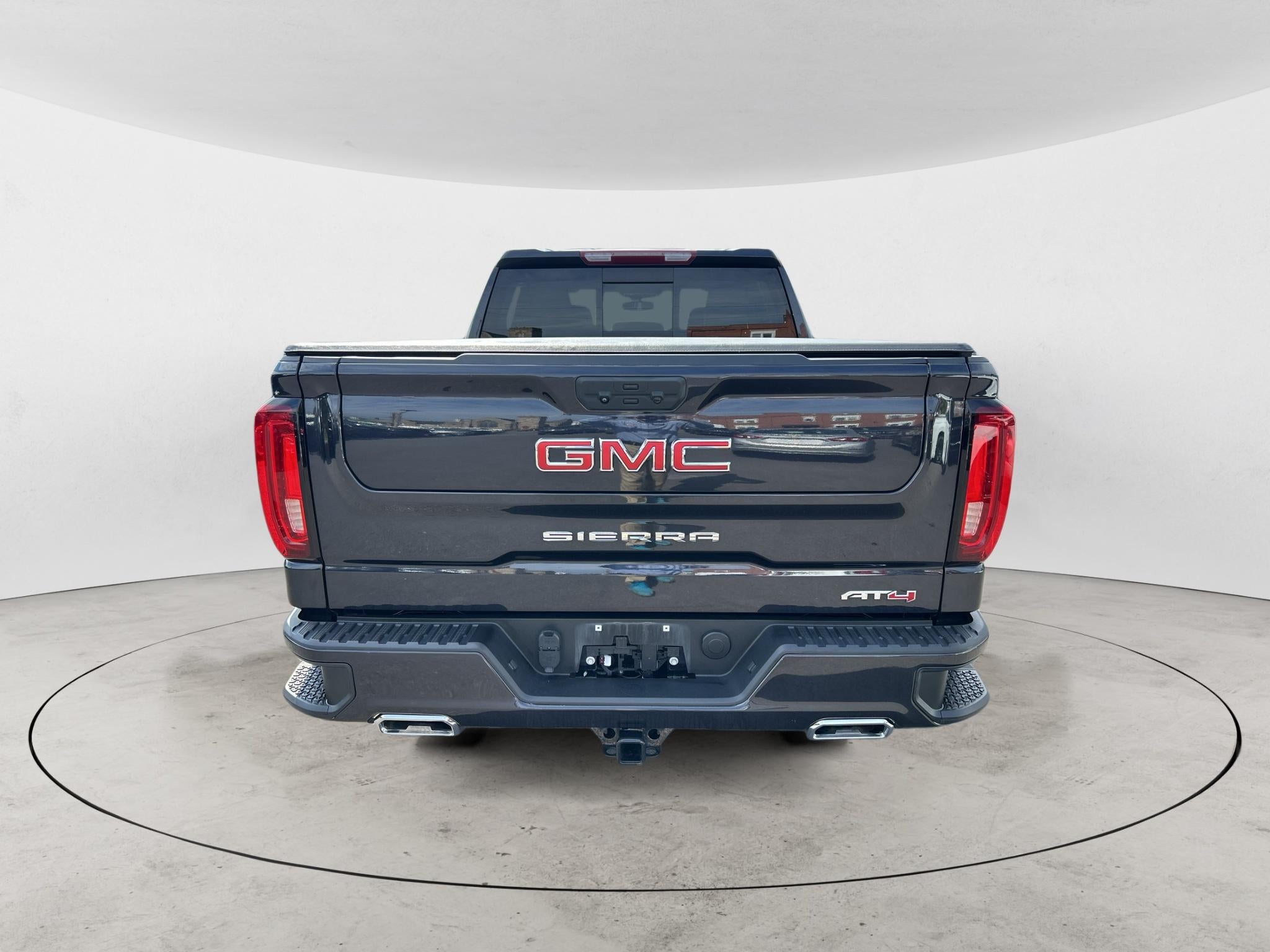 2022 GMC Sierra AT4