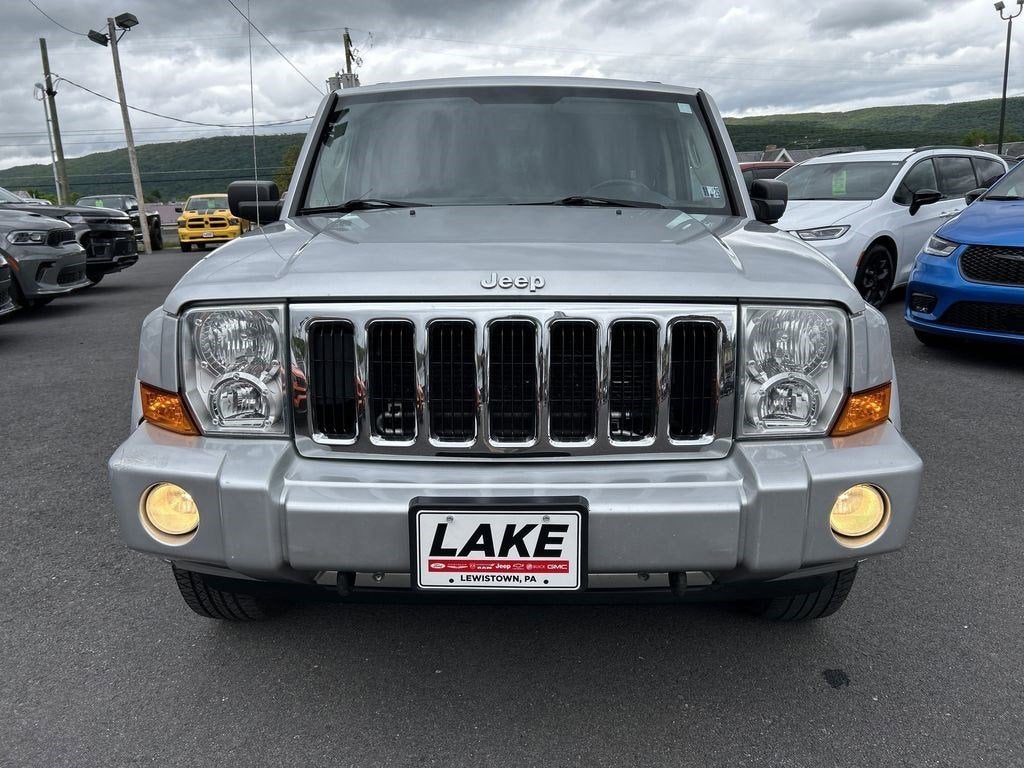 2007 Jeep Commander Sport