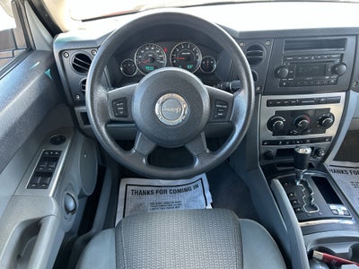 2007 Jeep Commander Sport