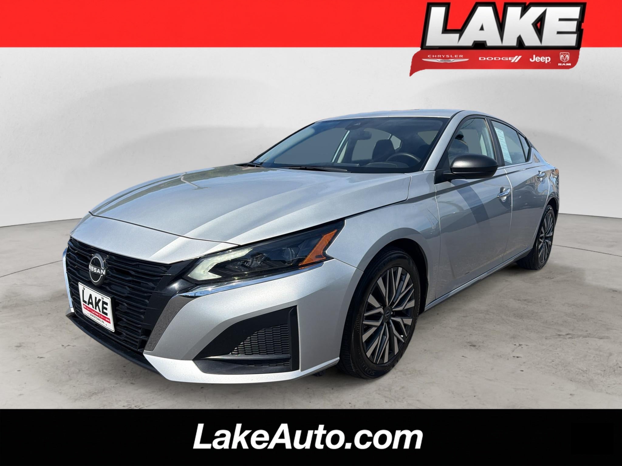 2025 Nissan Altima SV