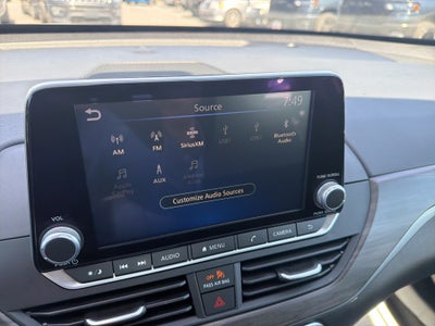 2025 Nissan Altima SV