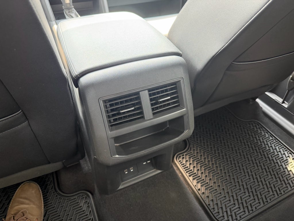 2021 Volkswagen Atlas Cross Sport 3.6L V6 SE w/Technology