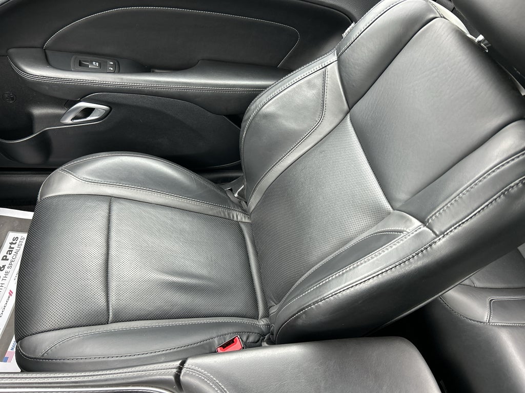 2016 Dodge Challenger R/T Plus