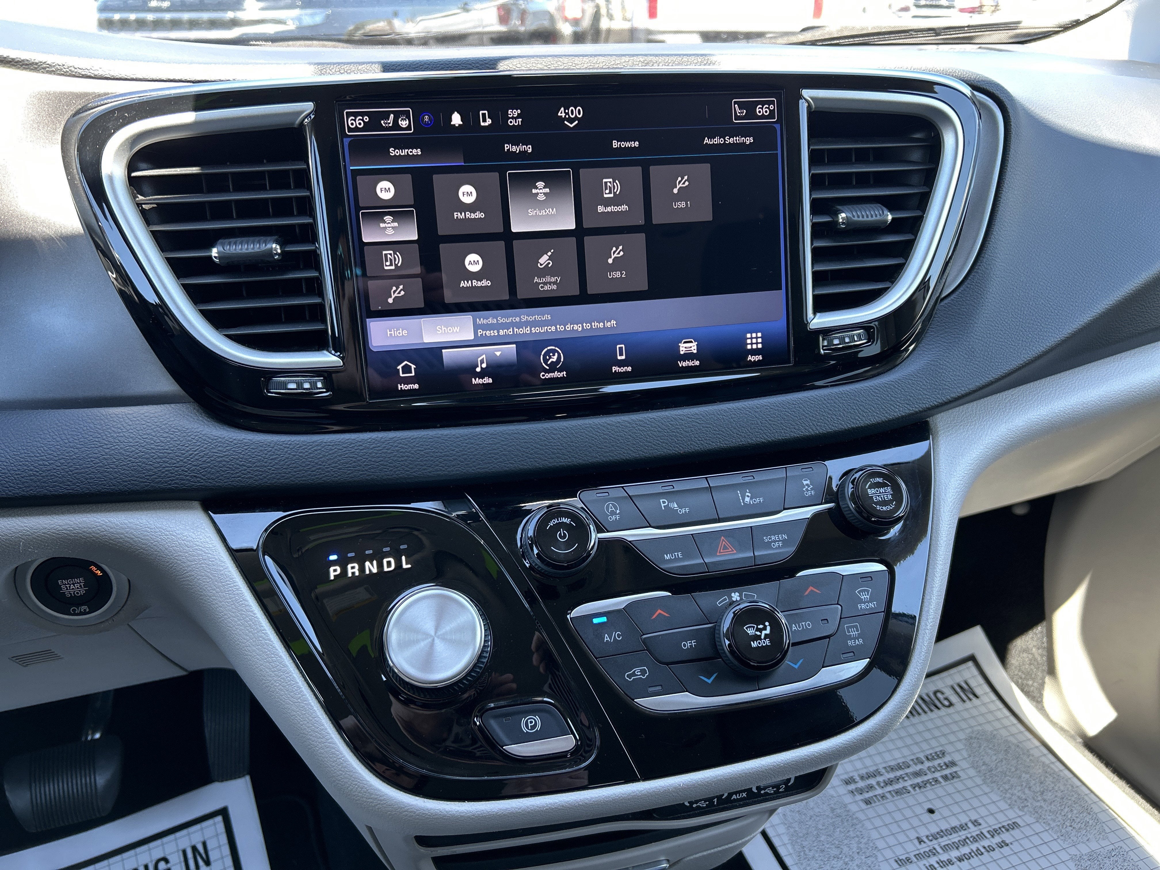 2023 Chrysler PACIFICA TOURING L