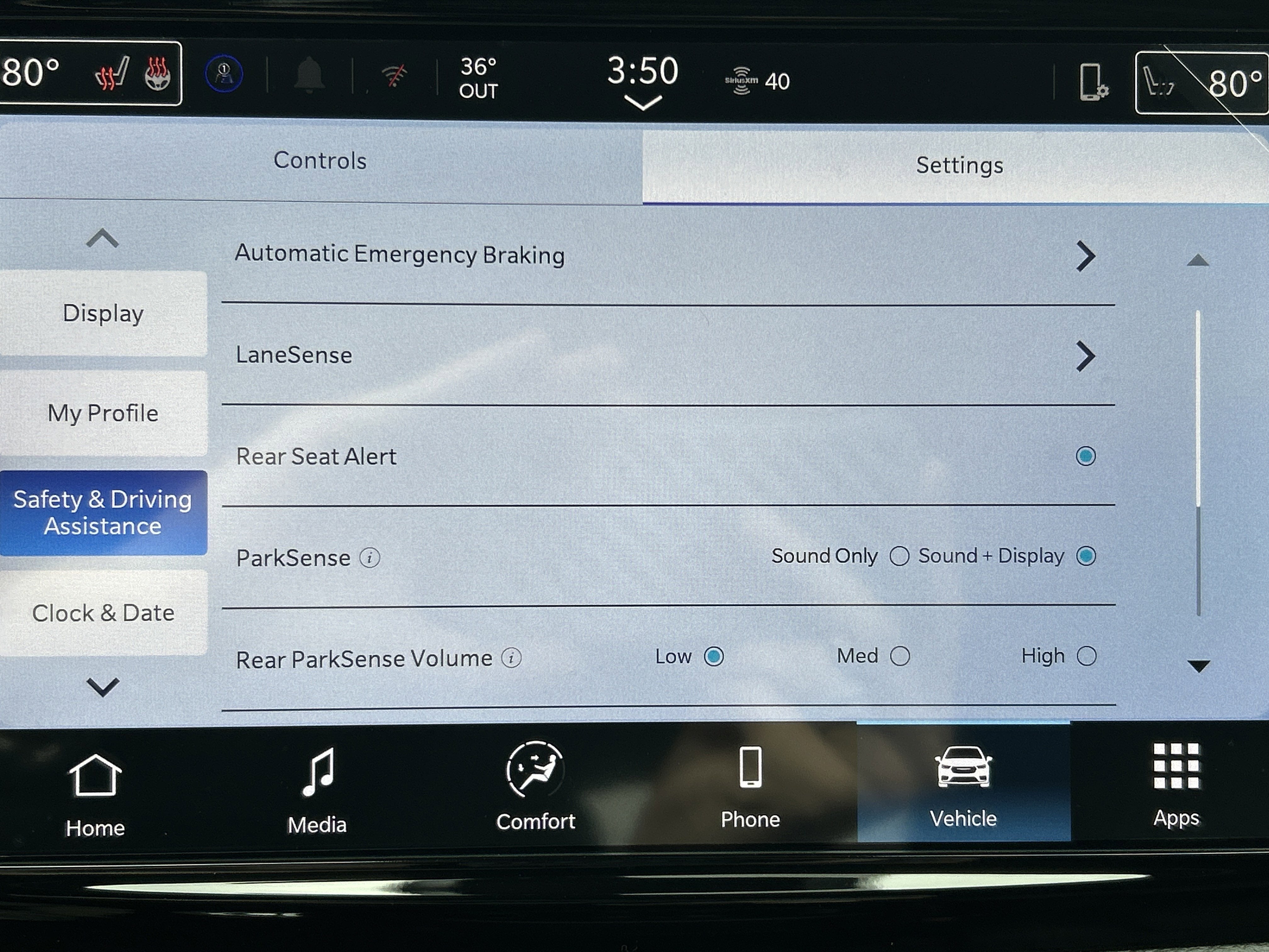 2026 Chrysler Pacifica Select