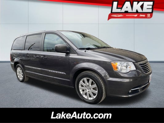 2016 Chrysler Town & Country TOURING in Lewistown, PA - Lake Auto