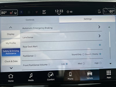 2026 Chrysler Pacifica Select