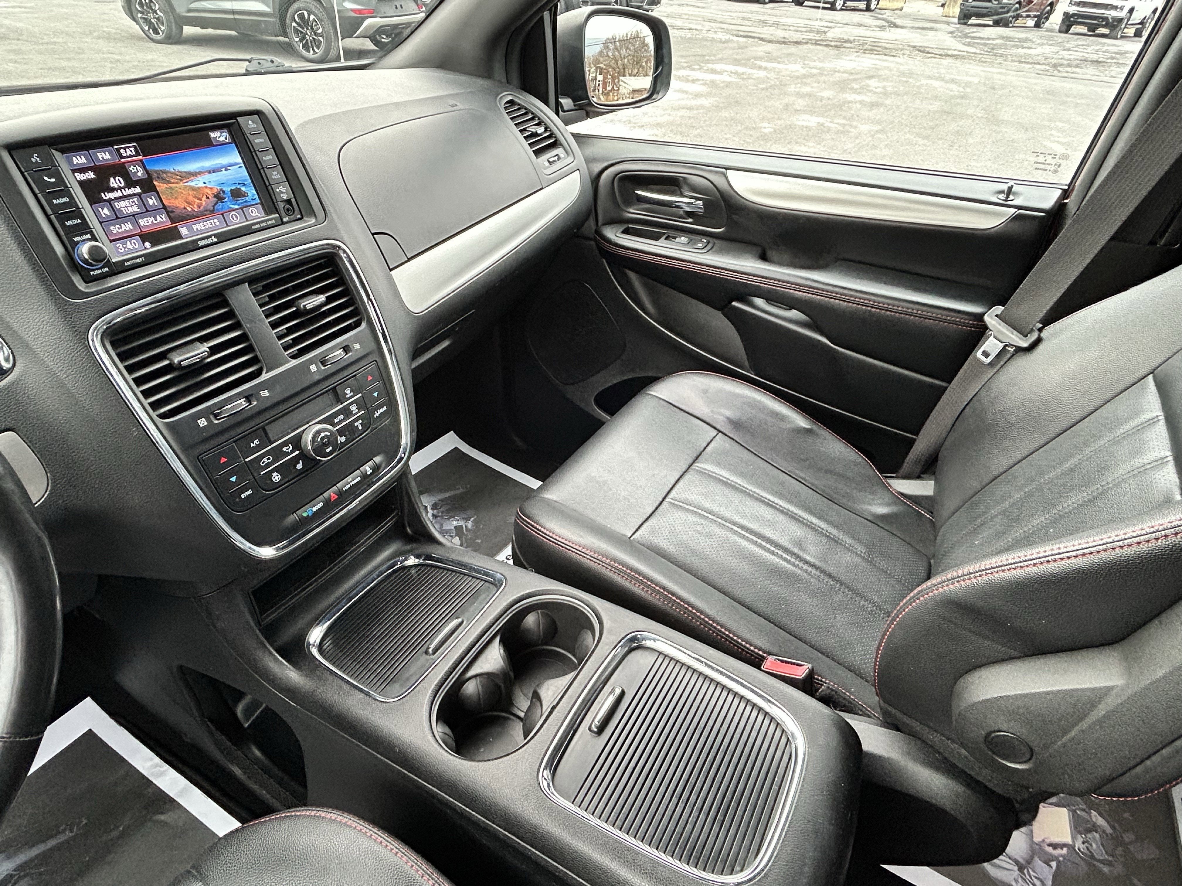 2019 Dodge GRAND CARAVAN GT