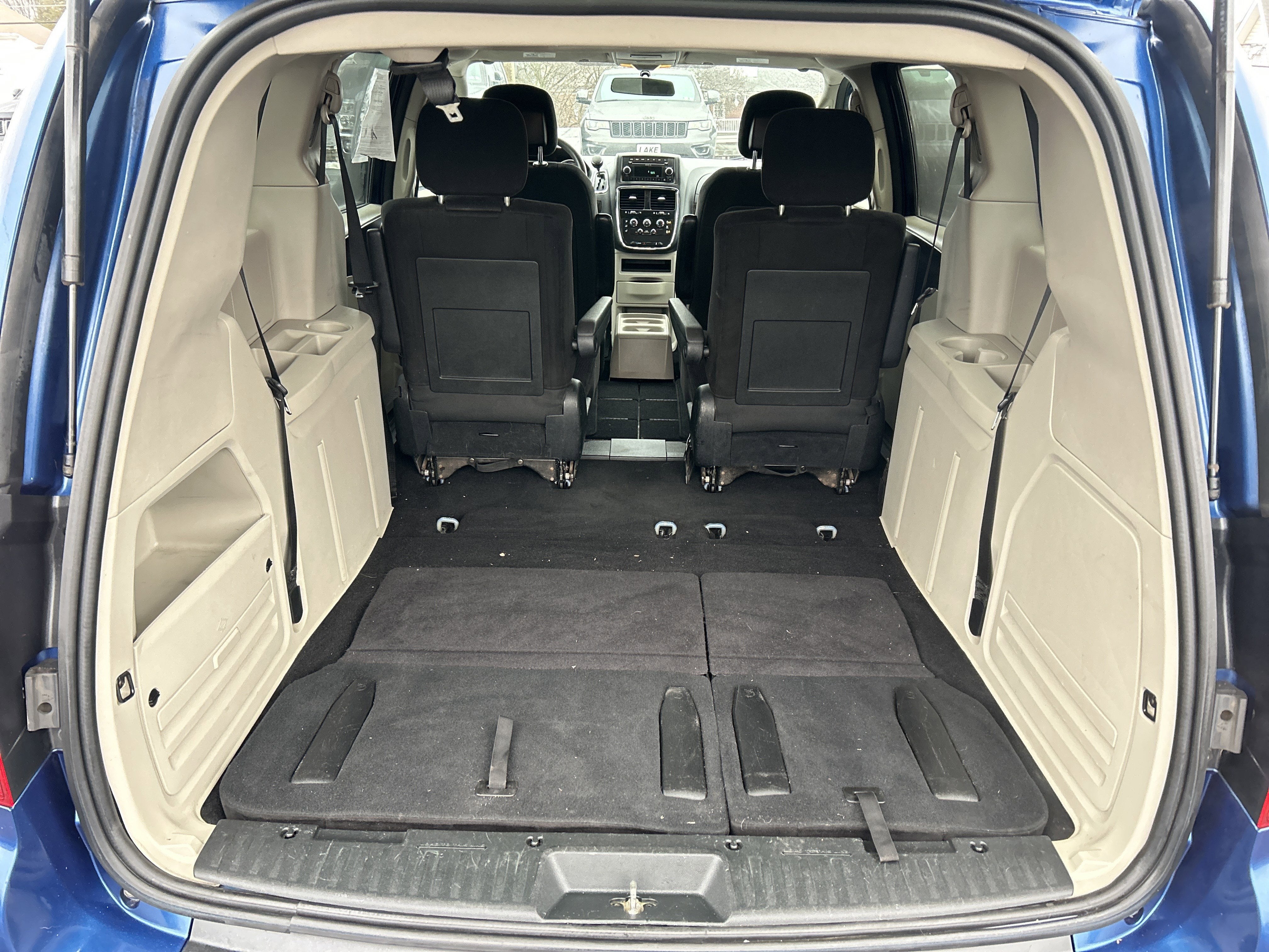 2011 Dodge GRAND CARAVAN EXPRESS