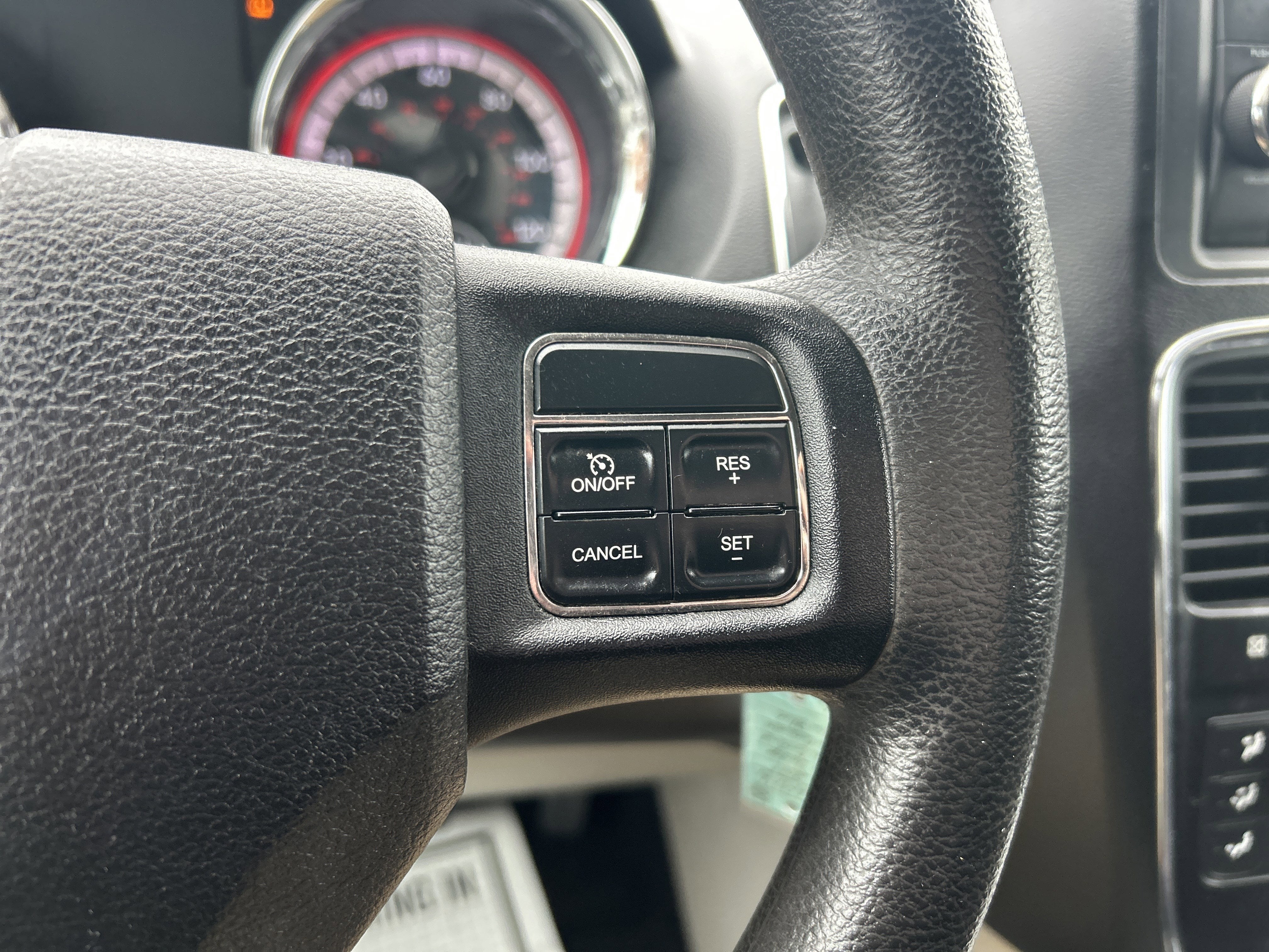 2011 Dodge GRAND CARAVAN EXPRESS