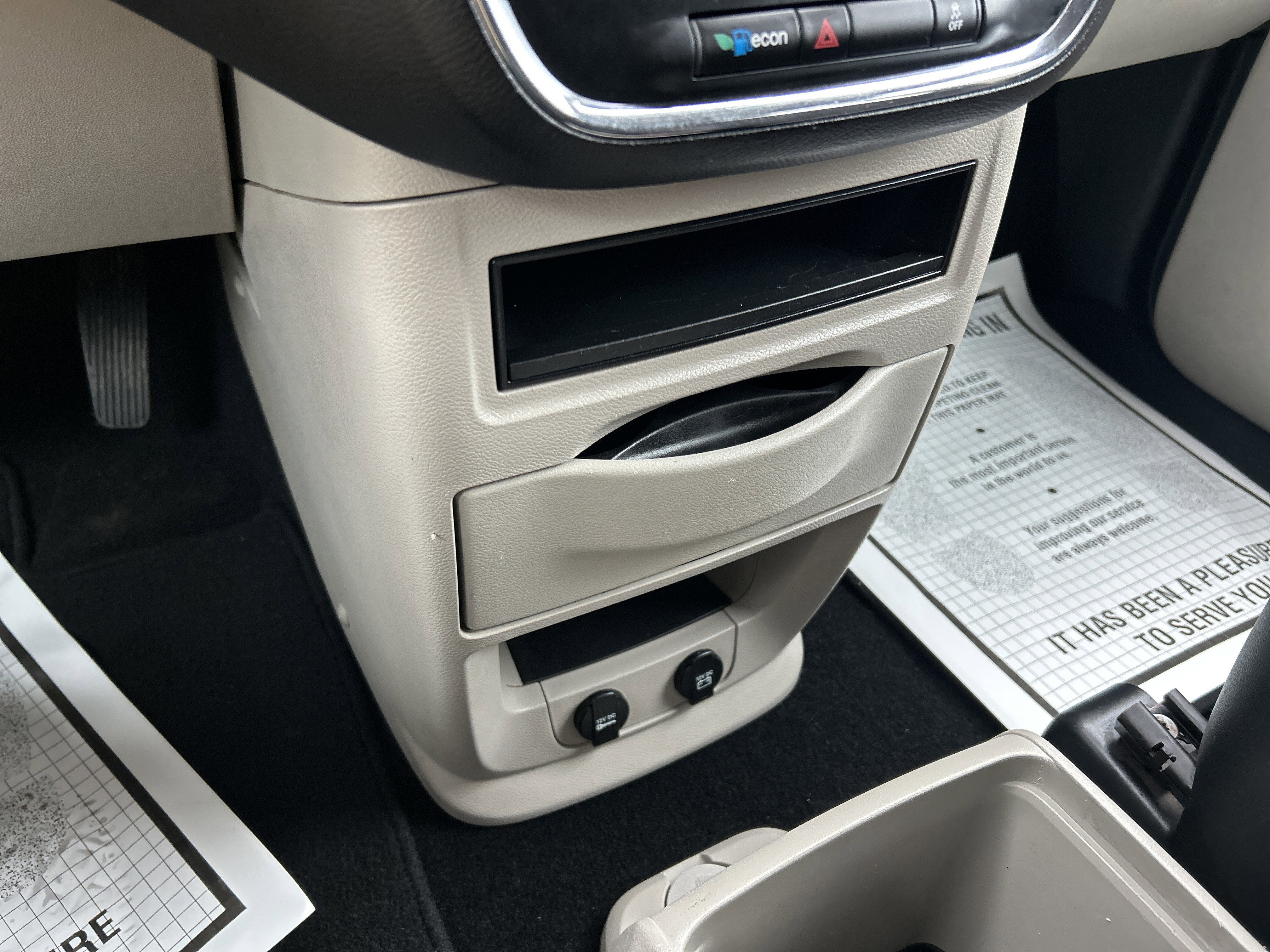 2011 Dodge GRAND CARAVAN EXPRESS