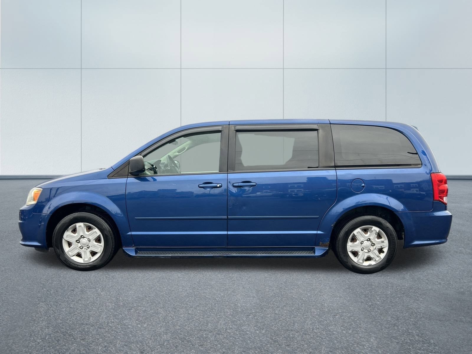 2011 Dodge GRAND CARAVAN EXPRESS