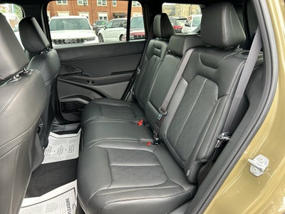 2026 Jeep Cherokee Overland