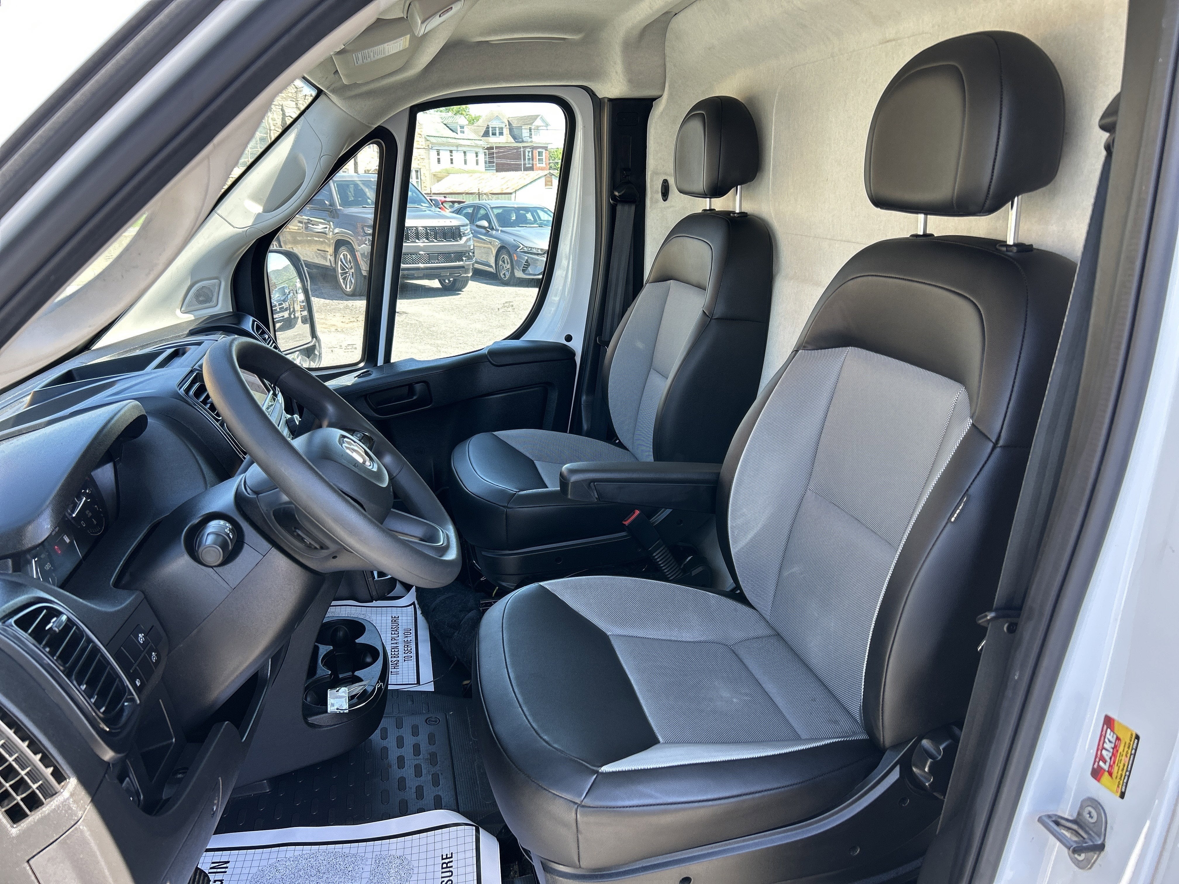 2025 RAM PROMASTER 2500 HIGH ROOF