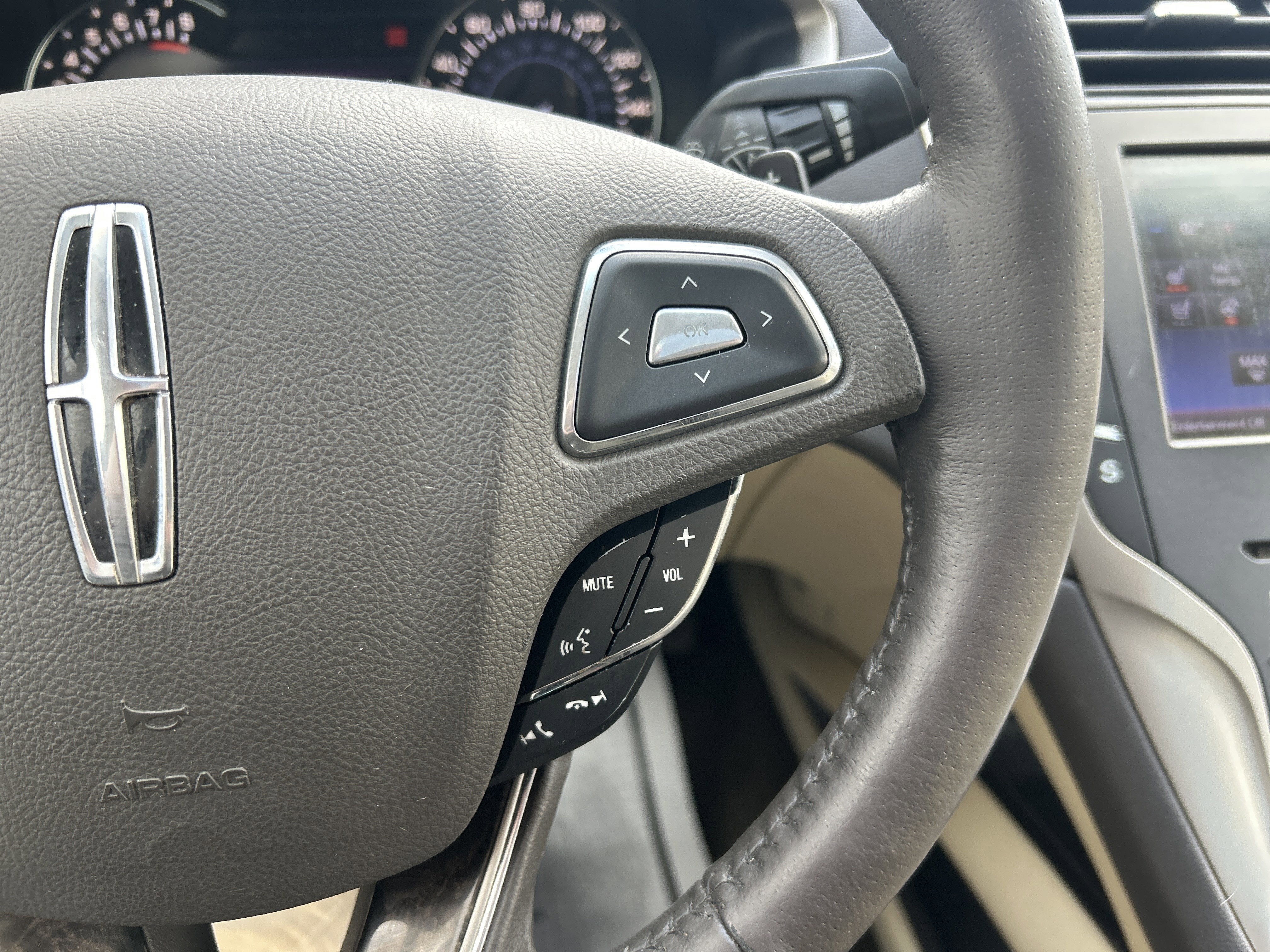 2013 Lincoln MKZ 4dr Sdn AWD