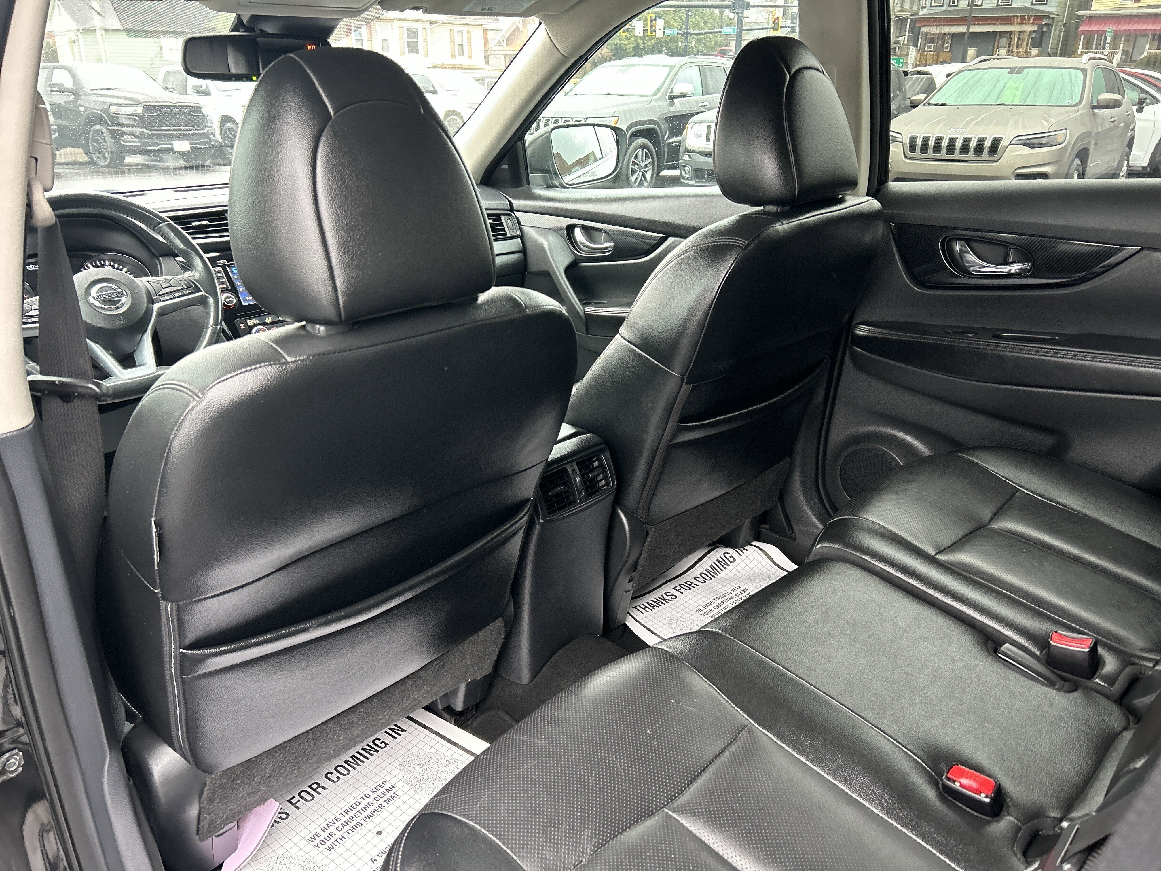 2017 Nissan ROGUE SL