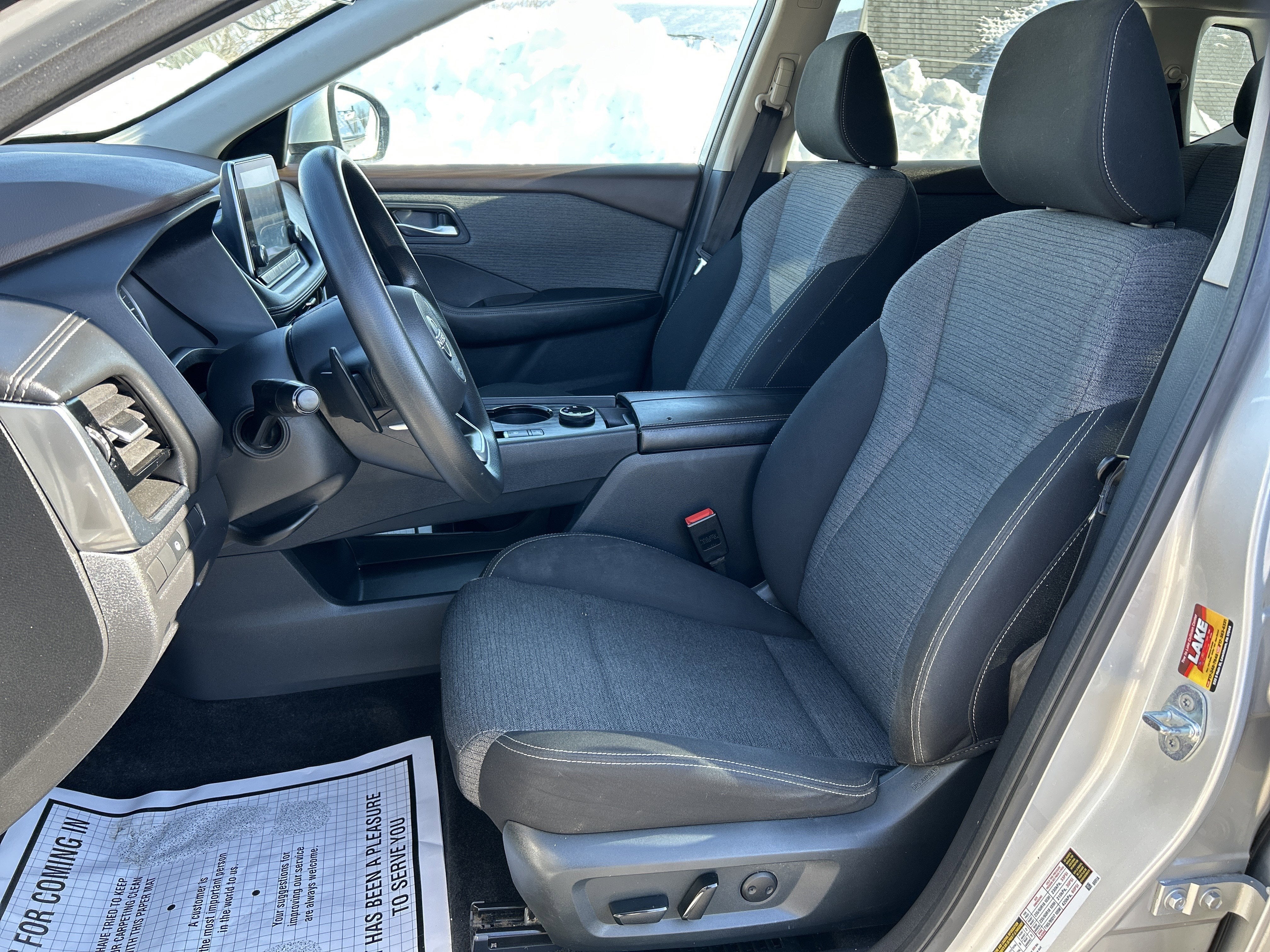 2022 Nissan ROGUE SV