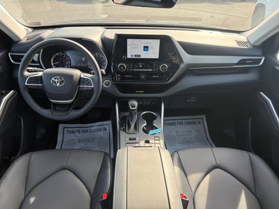 2025 Toyota Highlander XLE