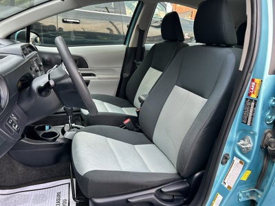 2014 Toyota Prius c Three