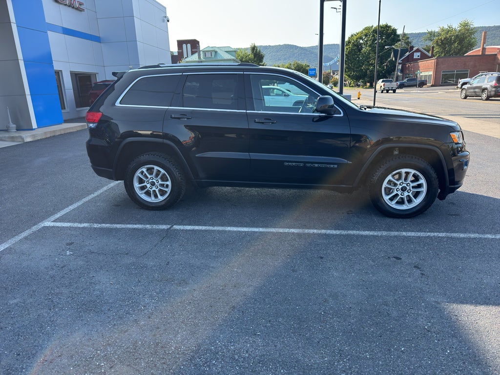 2018 Jeep Grand Cherokee Laredo E 4x4