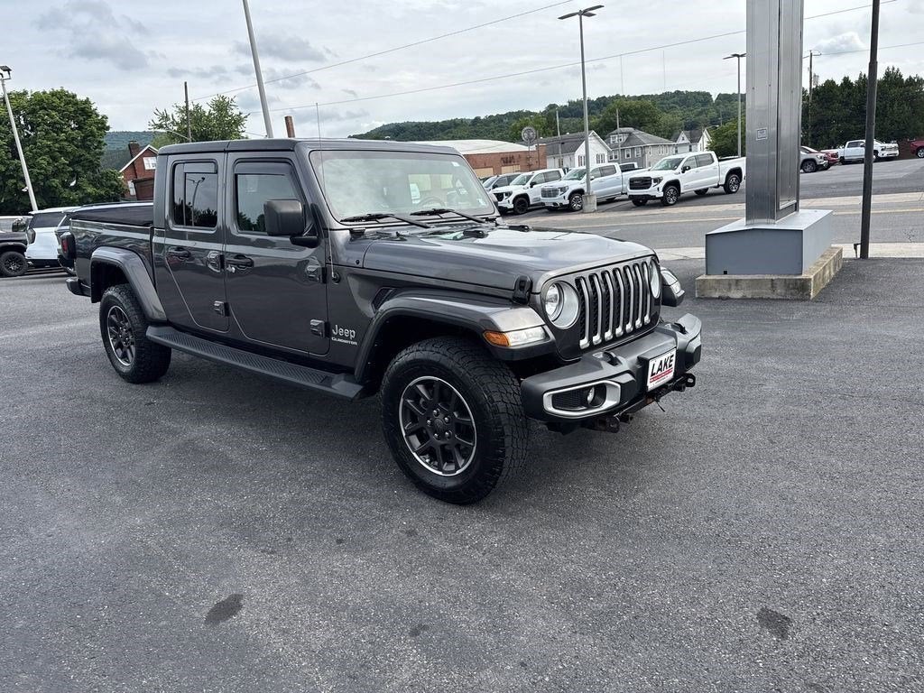2022 Jeep Gladiator Overland
