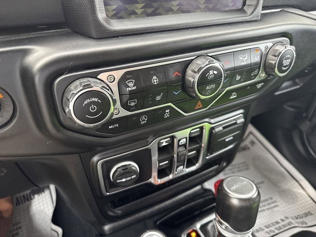 2022 Jeep Gladiator Overland