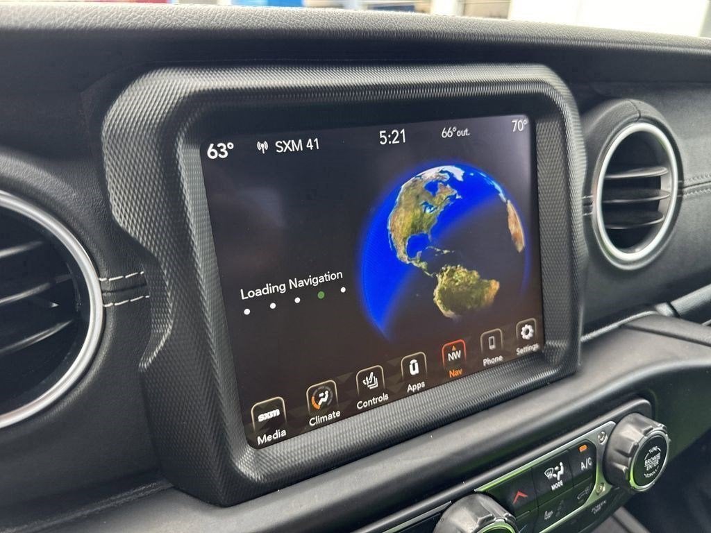 2022 Jeep Gladiator Overland