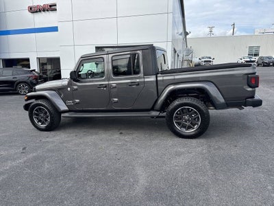 2022 Jeep Gladiator Overland