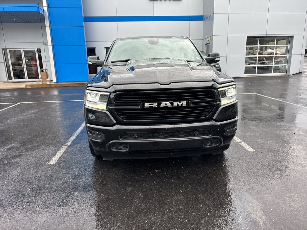 2020 RAM 1500 Laramie Crew Cab 4x4 5'7" Box