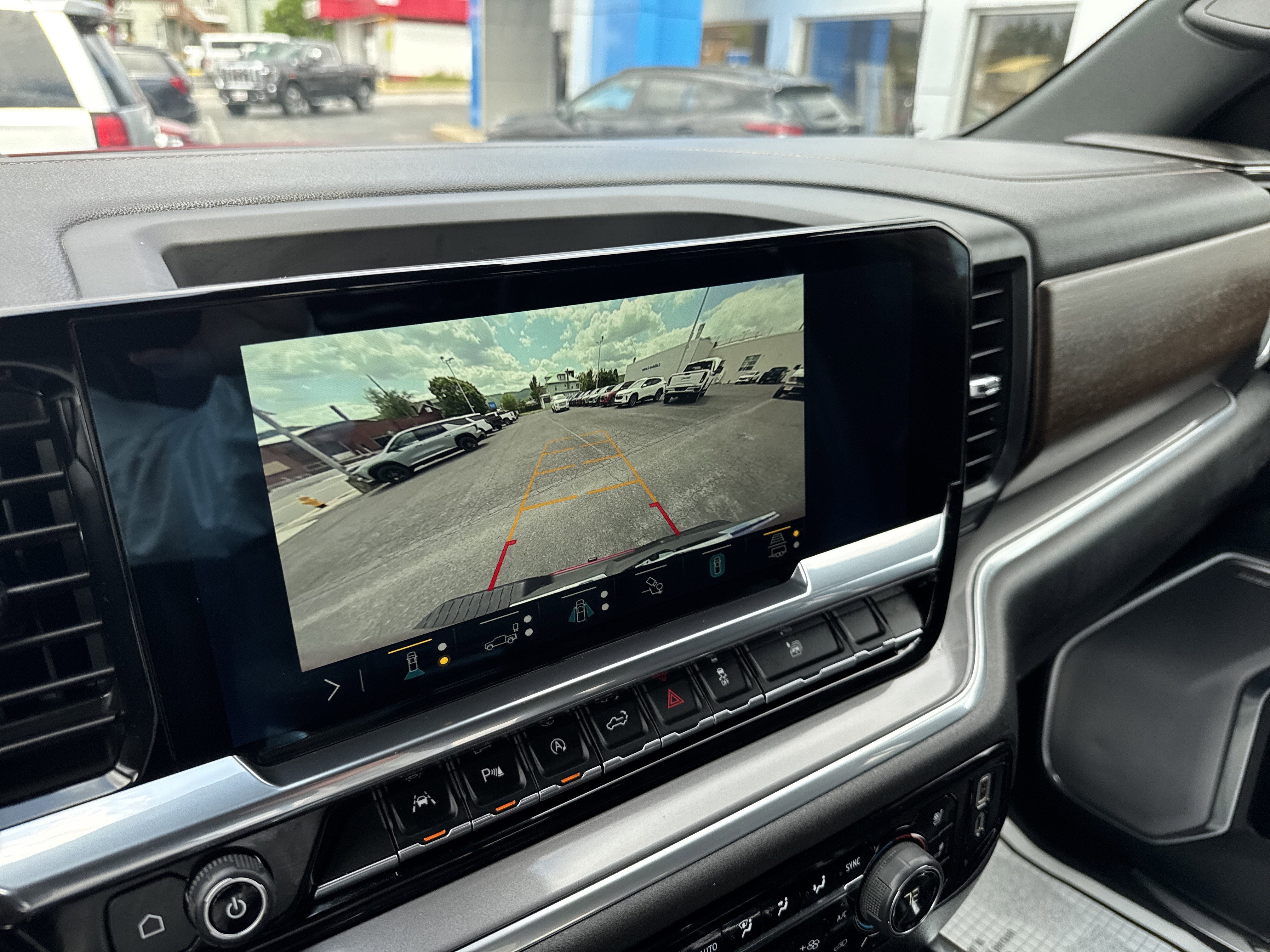 2023 Chevrolet Silverado 1500 High Country