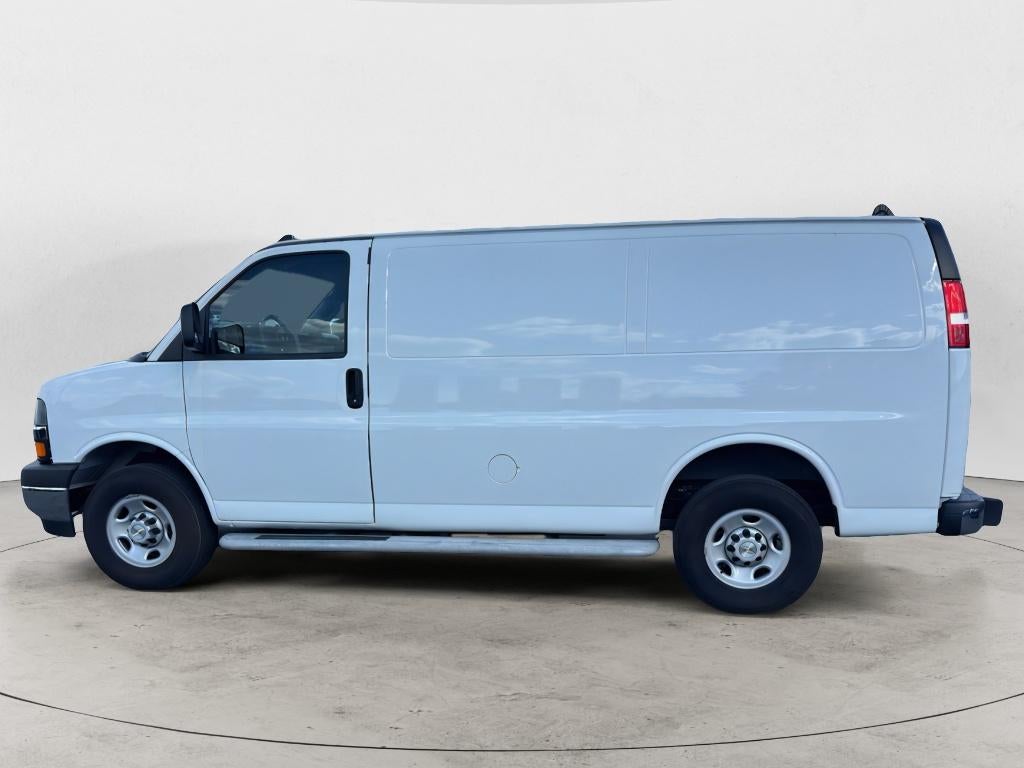 2024 Chevrolet Express Cargo 2500 WT
