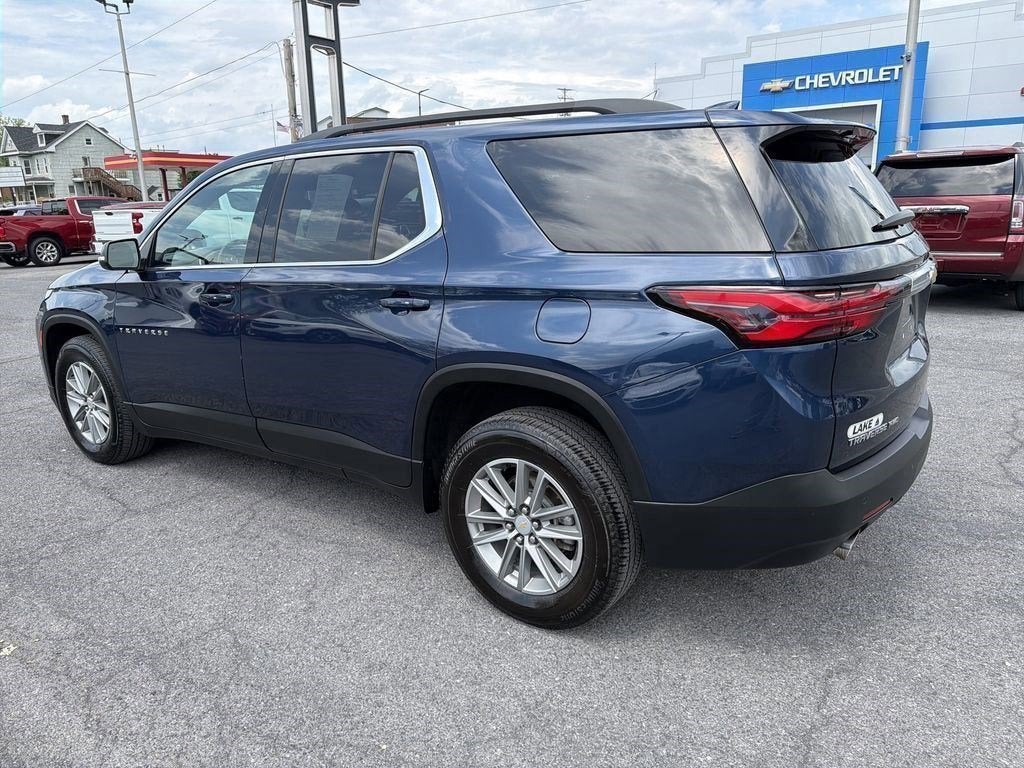 2022 Chevrolet Traverse LT Cloth