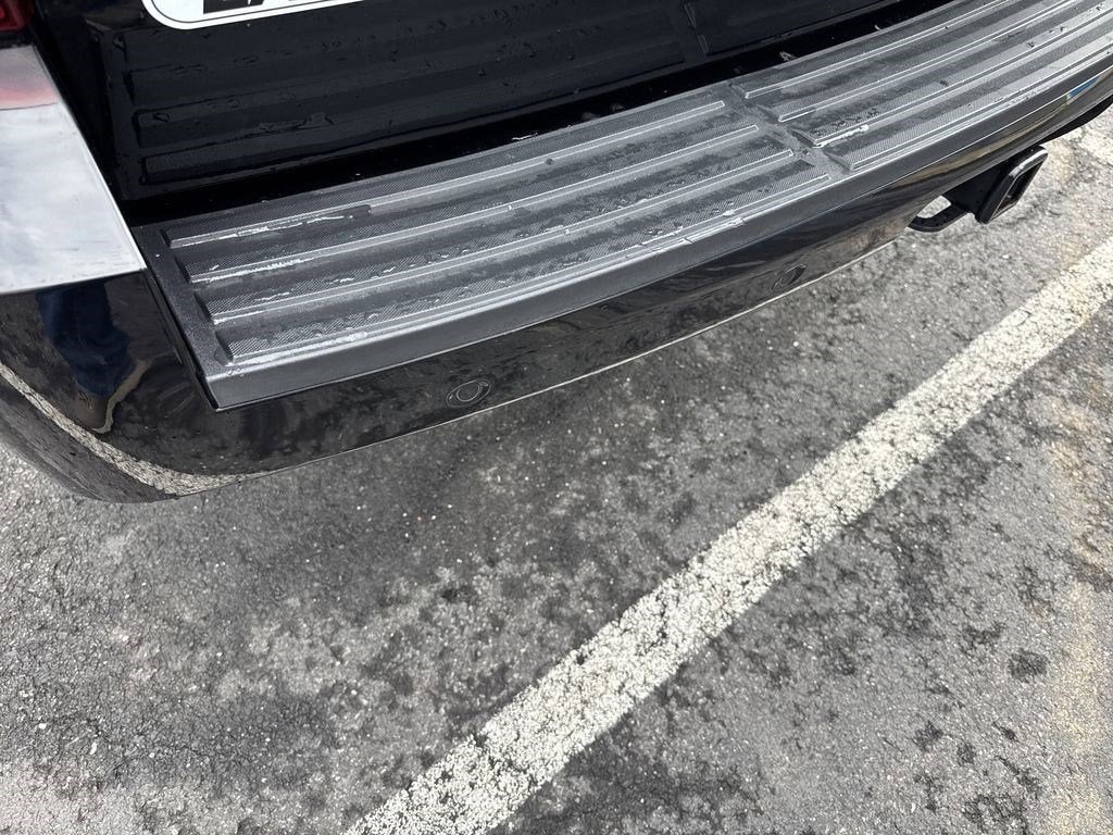 2011 Chevrolet Suburban LT
