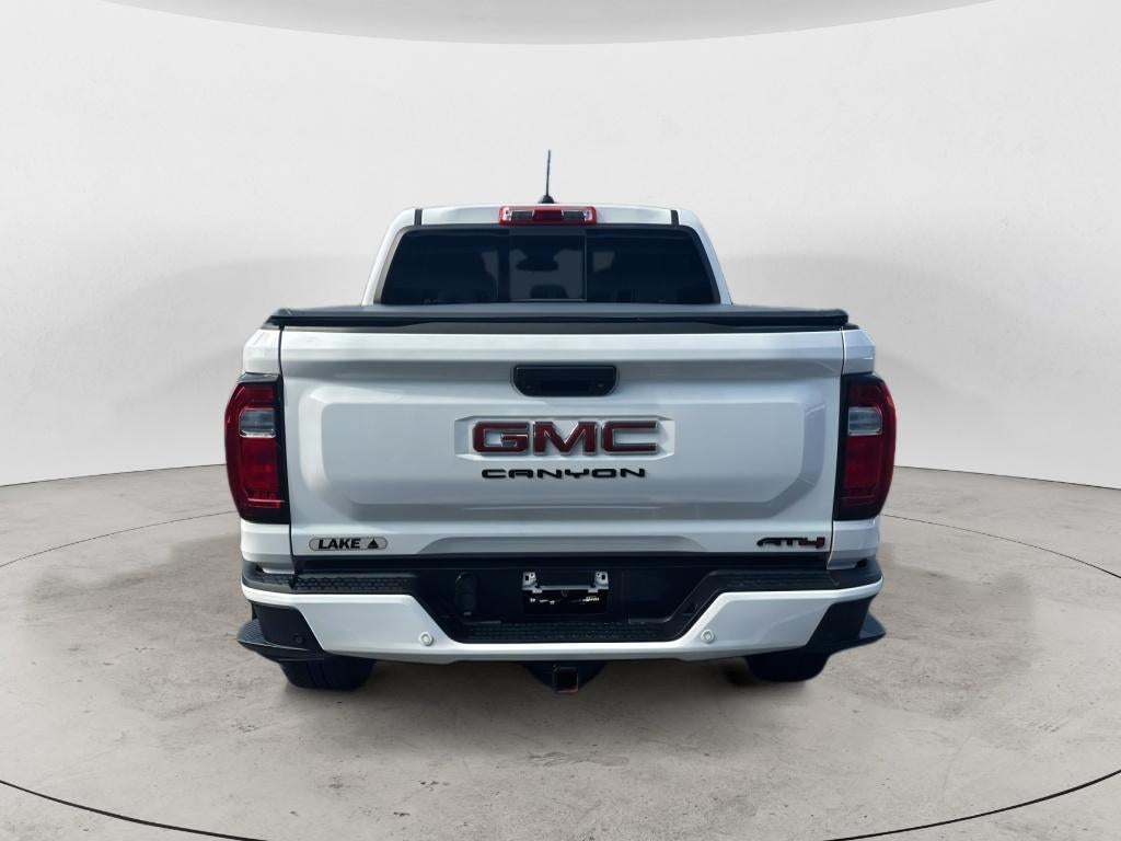 2024 GMC Canyon AT4