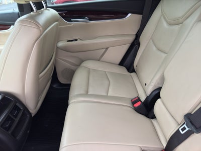 2018 Cadillac XT5 Luxury AWD