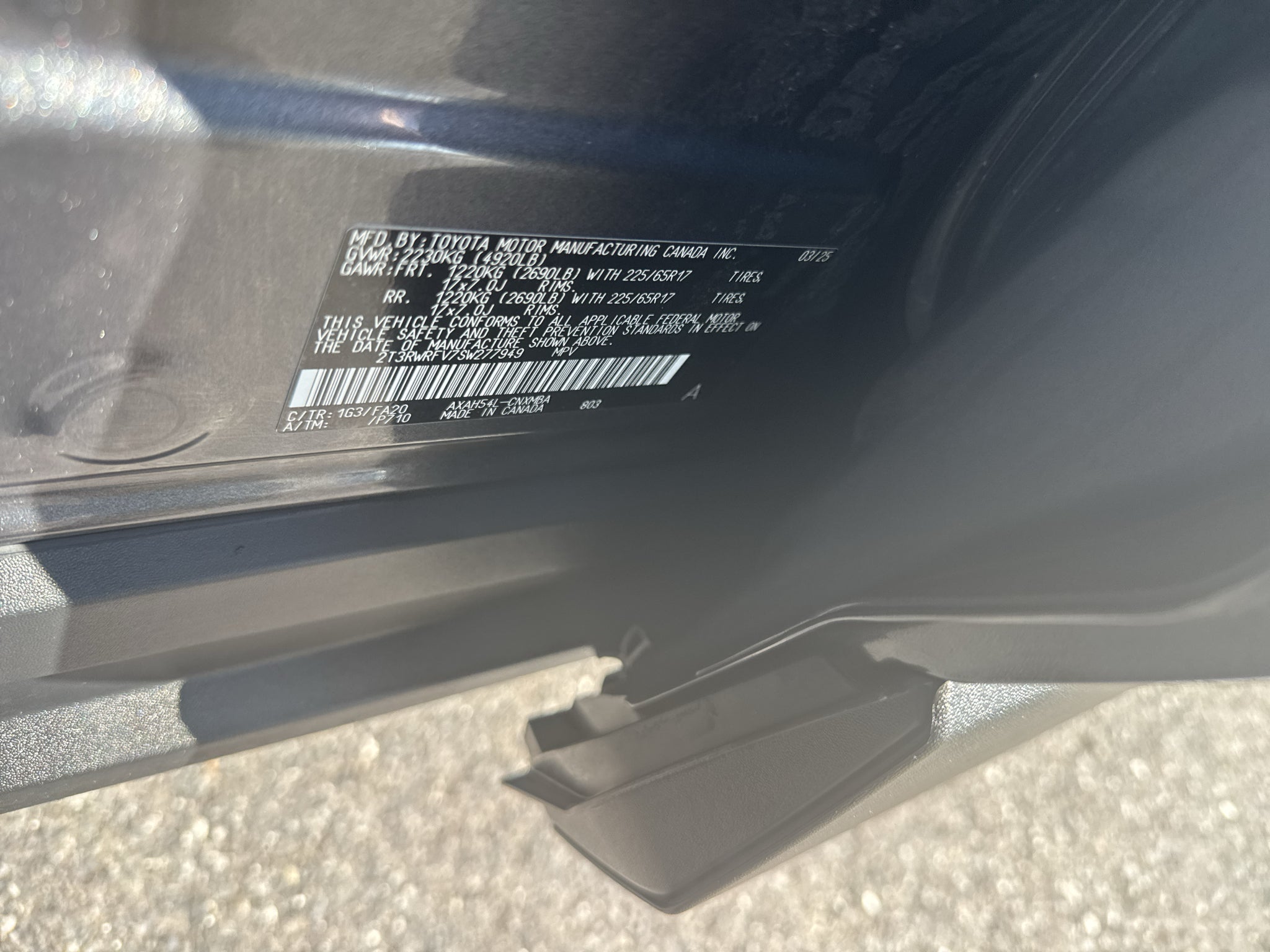 2025 Toyota RAV4 Hybrid XLE