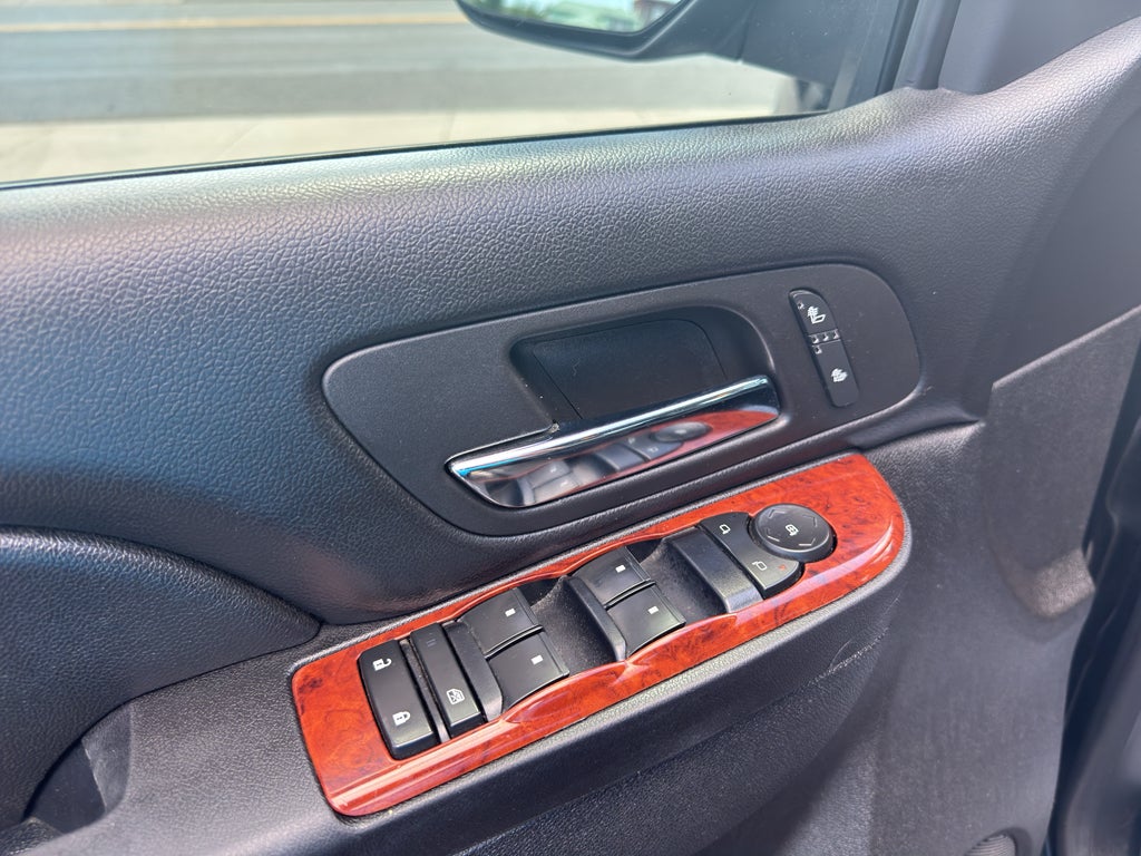 2013 Chevrolet Avalanche LT