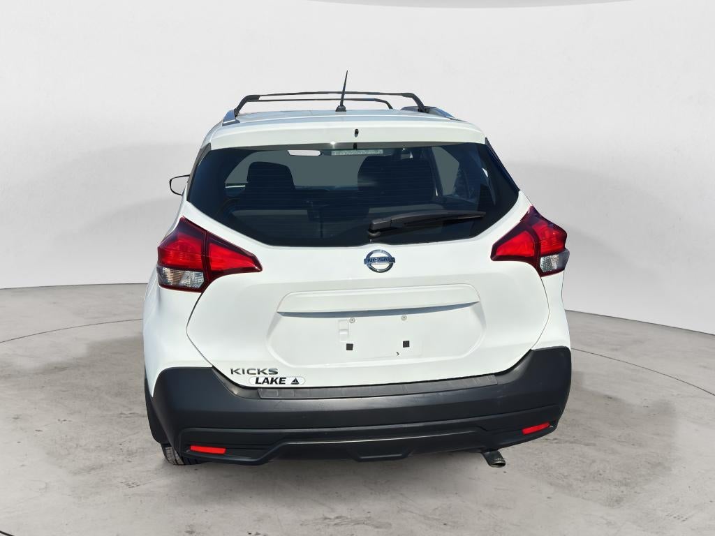 2019 Nissan Kicks S