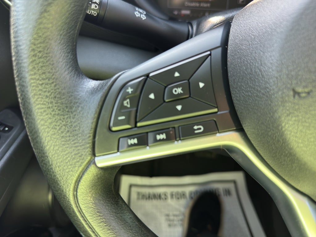 2023 Nissan Kicks SV Xtronic CVT