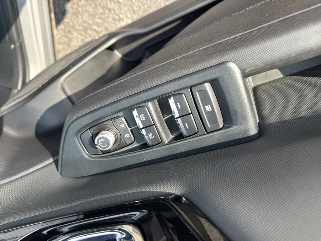 2025 Subaru Forester Limited Hybrid