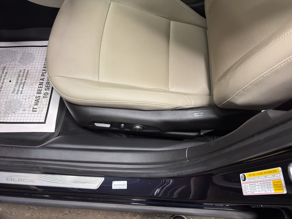 2018 Buick Regal Sportback Essence