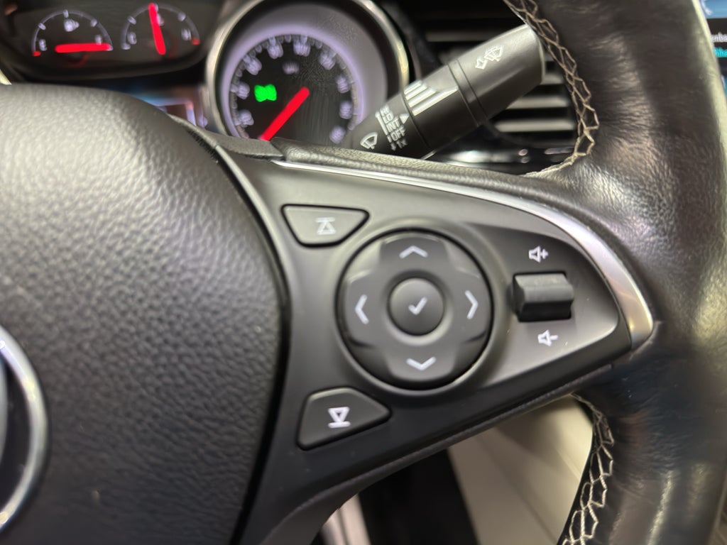 2018 Buick Regal Sportback Essence