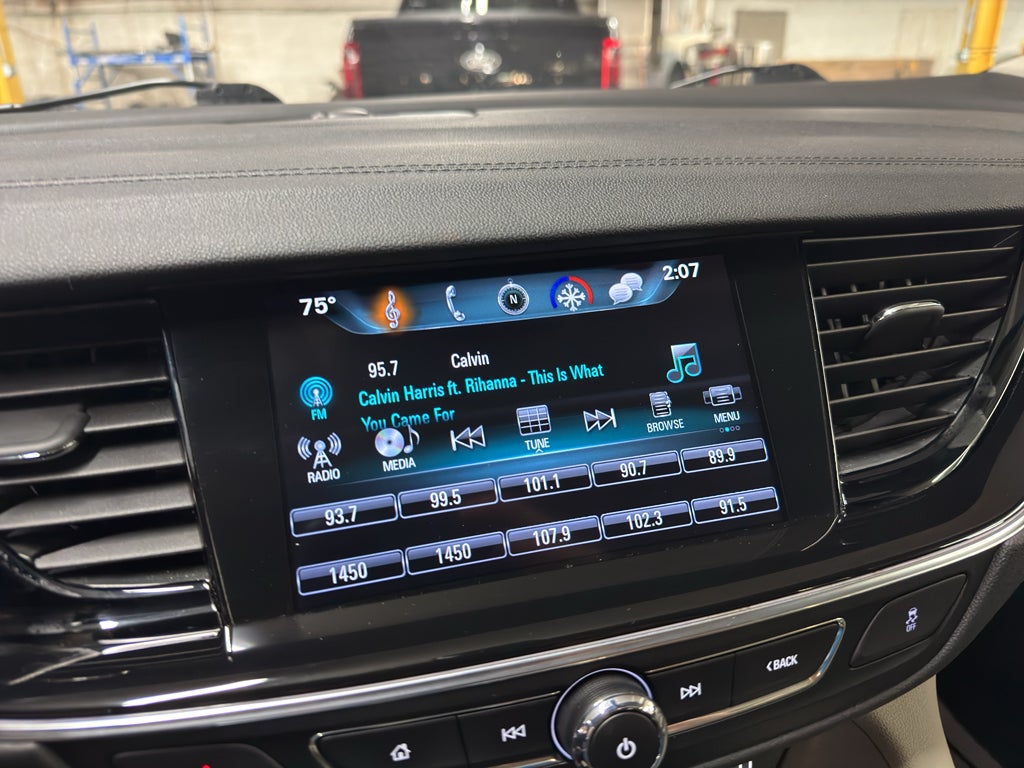 2018 Buick Regal Sportback Essence