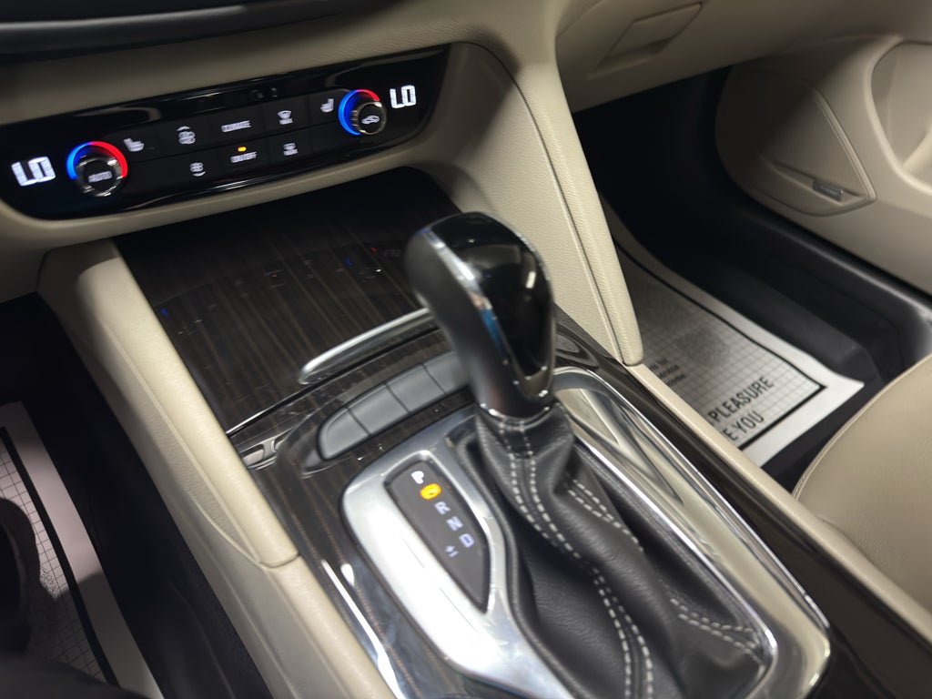 2018 Buick Regal Sportback Essence