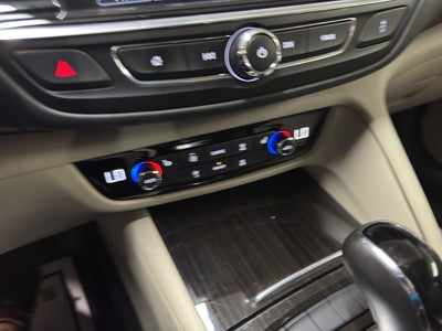 2018 Buick Regal Sportback Essence