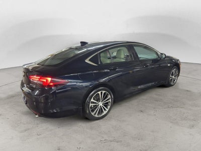 2018 Buick Regal Sportback Essence
